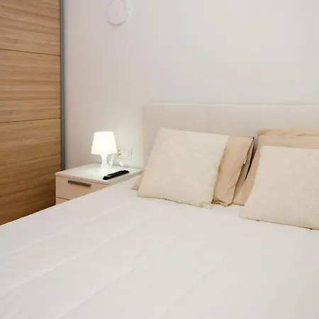 Ye Apartmán